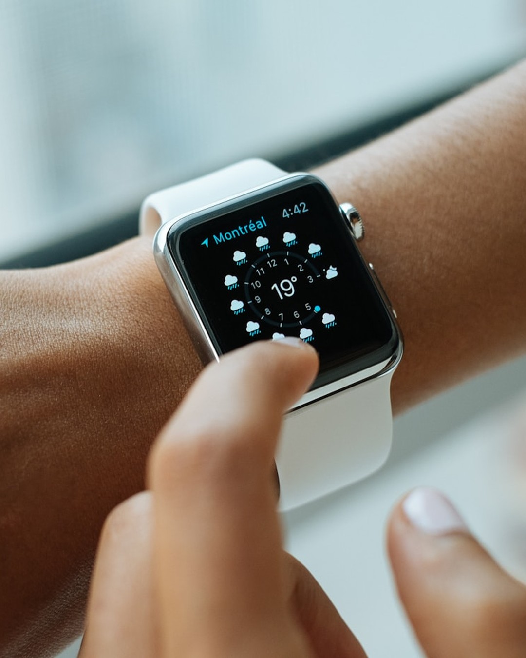 Apple Watch Series 12 Dijangka Kembali Dengan Edisi Seramik, Jualan Mungkin Tahun Ini