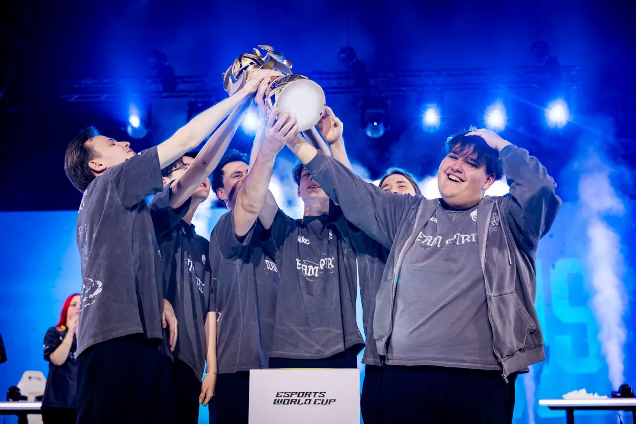 MSC 2026: Team Spirit vs Yangon Galacticos di Grand Final Esports World Cup Paris
